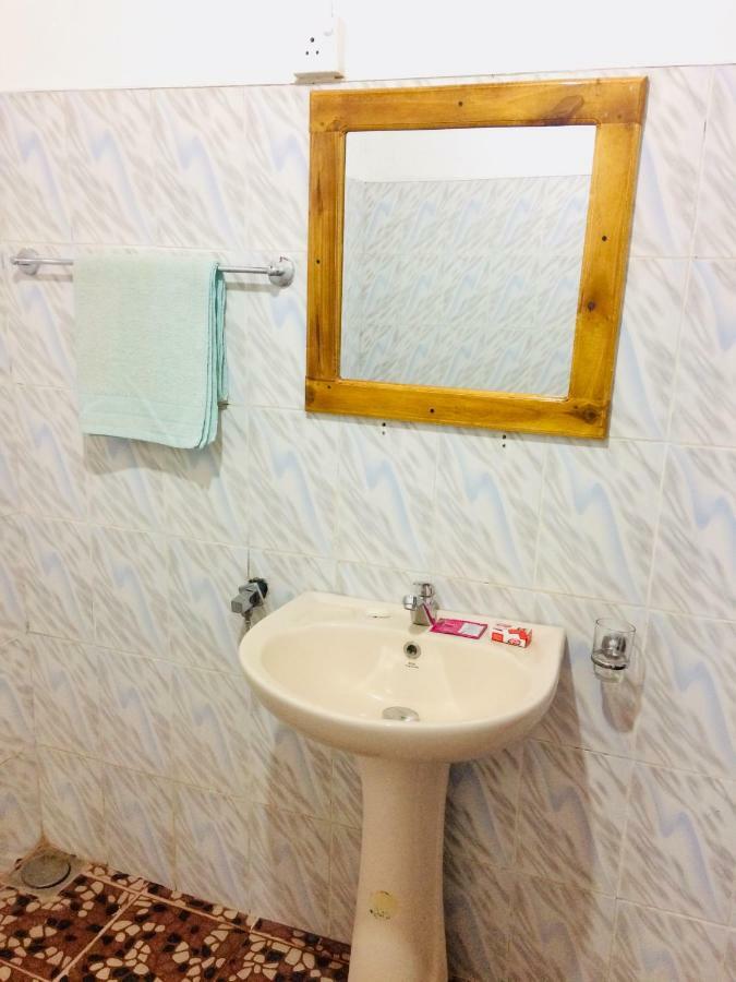 Tropicana Home Stay Arugam Bay Eksteriør billede
